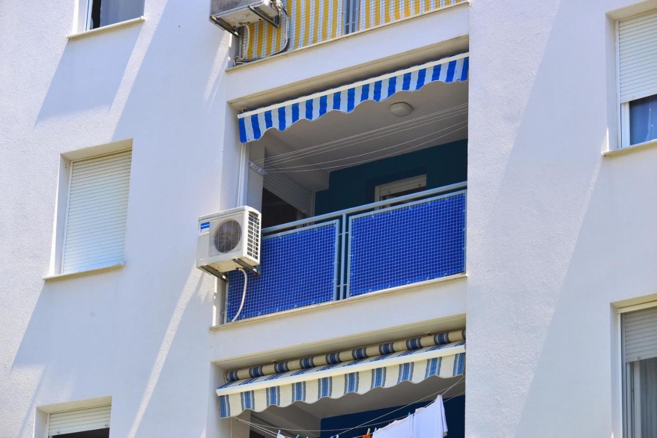 One Bedroom Apartment Terrace Parking สปลิท ภายนอก รูปภาพ